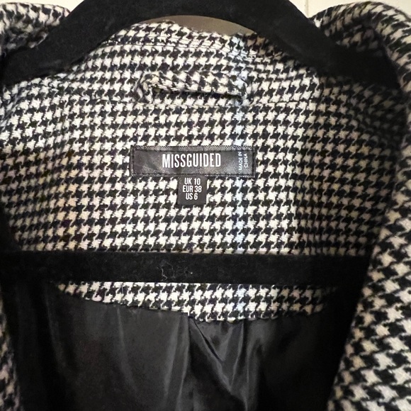 Missguided Oversized Houndstooth Blazer - Picture 7 of 7